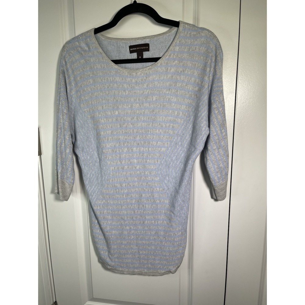 Dana Buchman Womens Sweater sz Medium Gray Blue Striped Dolman Sleeve Tight Knit